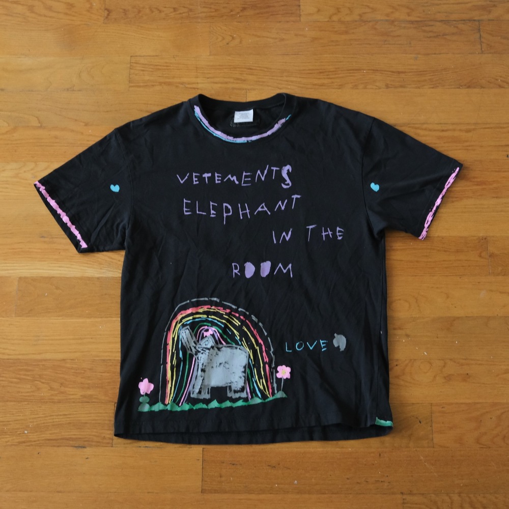Vetements Elephant In The Room T-Shirt Mens Black Graphic Streetwear S